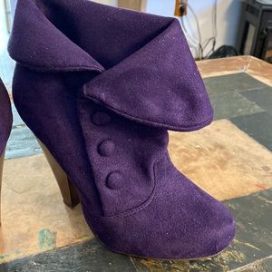 Bamboo royal purple booties